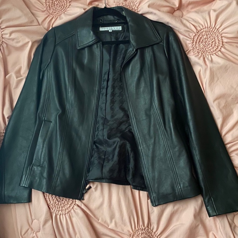 Wilson’s Leather Black Jacket New M